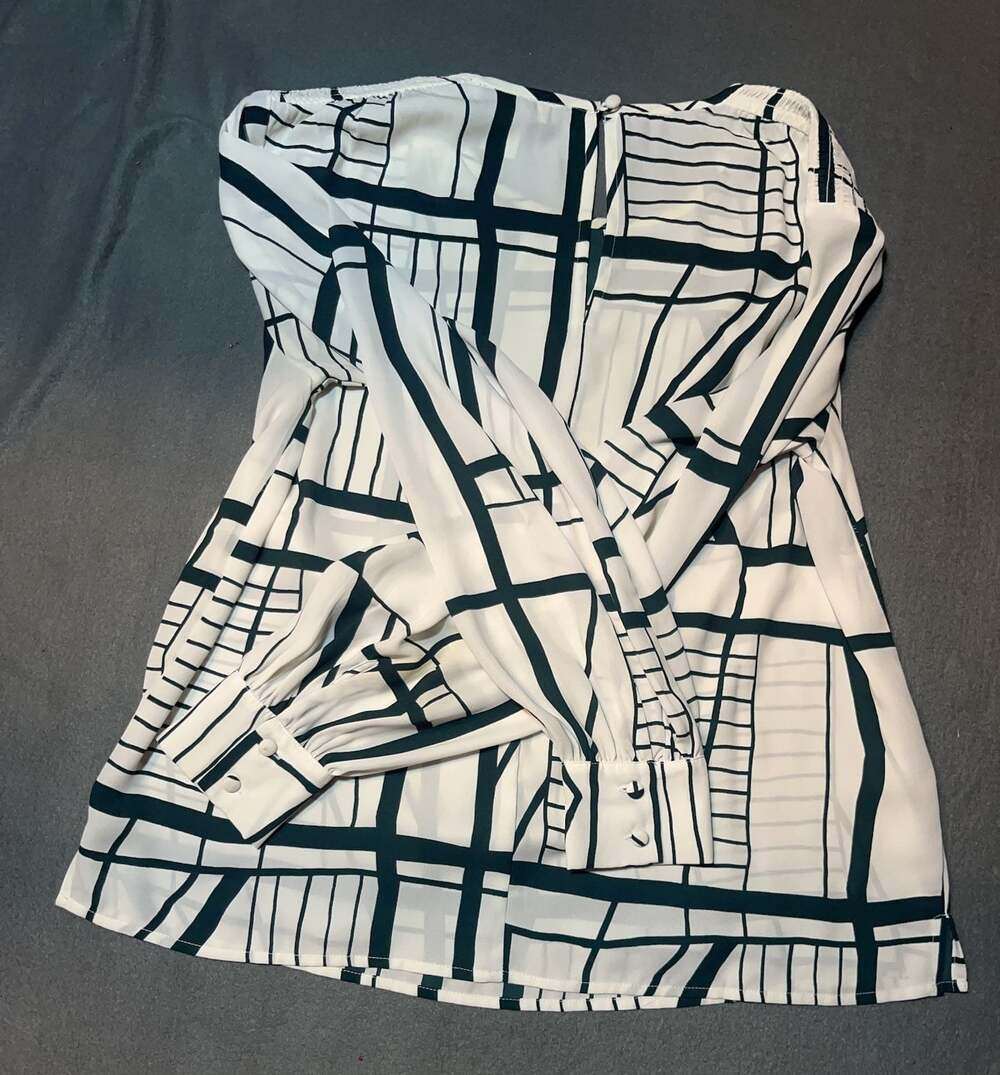 Club Monaco Geometric Print Long Sleeve Blouse Size S/P - Picture 7 of 9